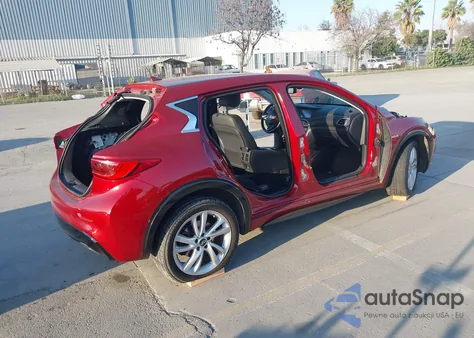 2017 Infiniti Qx30 Luxury z USA, uszkodzony, nr VIN SJKCH5CP9HA018186